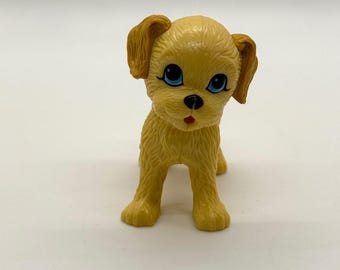 2009年 マテル バービー トイレトレーニング子犬フィギュア 黄色 タン 可動脚おもちゃ