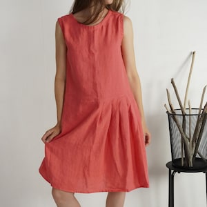 Asymmetrical linen dress. Linen clothing. Summer midi dress. Asymmetrical dress. Sleeveless linen dress. Natural ruffle dress MADREDE zdjęcie 1