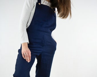 Linen overall. Linen dungarees. Linen jumpsuit. Casual women romper. Natural linen jumpsuit. linen pants with dungarees and pockets- SHANNON