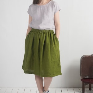 Washed linen skirt. Aline linen skirt. Linen skirt with pockets. Soft midi linen skirt. Linen skirt for women.Natural flowy skirt- MAGDALENA