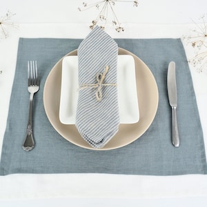 Linen napkins. Natural stonewashed linen napkin set. Linen napkin set of 4 6 8 10 12. Washed soft linen table napkins. Handmade table decor image 2