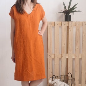 Linen v-neck dress. Womans linen dress. Short sleeve dress. V-neck dress. Womans loose linen dress. Natural linen summer dress MADEIRA image 2