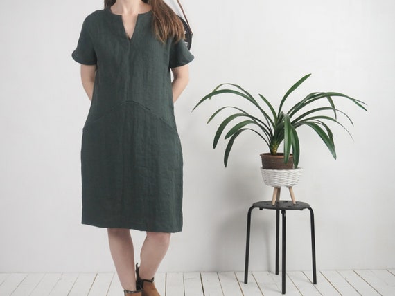 Linnen midi jurk. Linnen jurk. Gewassen linnen jurk. Zacht linnen jurkje met V hals. Gewassen linnen jurk met zakken. Linnen natuurlijke jurk INDUS Etsy Belgie