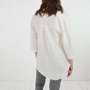 Linen blouse. Linen top with longer back. Linen womens v-neck blouse. Maternity blouse. Button-up blouse. Breastfed linen blouse DARYA zdjęcie 8