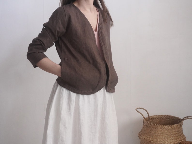 Linen short jacket. Linen women's jacket. Soft linen kimono jacket. Natural linen clothing. Sustainable clothing. Long sleeve jacket PURUS image 3