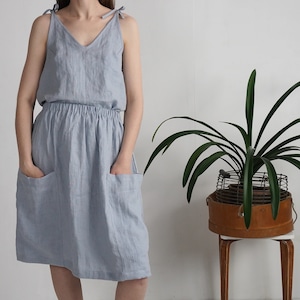 Linen skirt and top. Linen two piece set. Linen summer outfit. Linen skirt with pockets and cami top. Casual linen set. Linen set for women.
