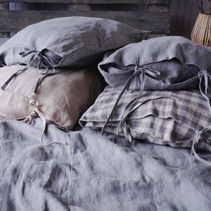 Linen pillowcase with ties. Washed bow tie pillow cover.  Linen pillow case. Softened linen pillowcase. King, Queen linen pillowcase.