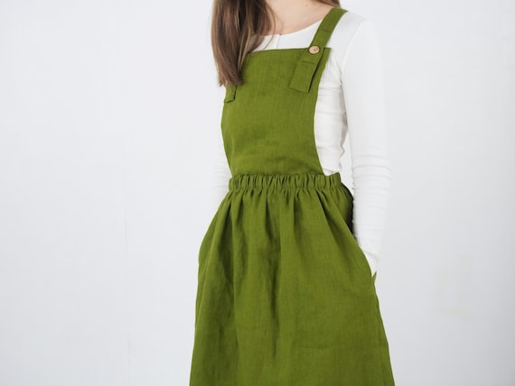 flowy pinafore dress Emerald Green Strappy Back Slit Satin Prom Dress main image 0
