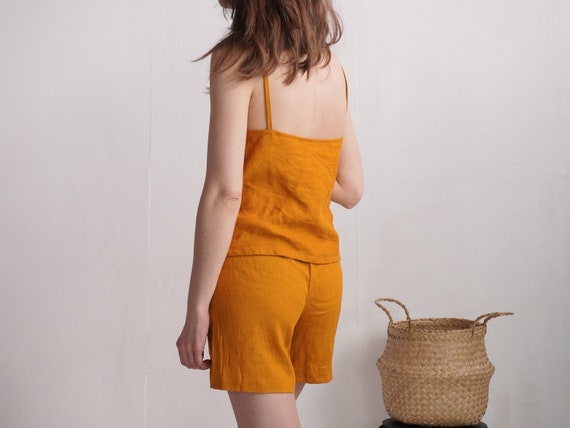Vetements de detente en lin. Haut et short en lin. Vetements de nuit en lin pour