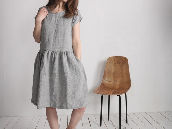Midi Smock Linen Dress. 100% Linen Dress. Sustainable Linen Summer Clothing. Flowy Dress. Women Linen Dress. Petite Smock Dress - YUKON Midi Smock Linen Dress. 100% Linen Dress. Sustainable Linen Summer Clothing. Flowy Dress. Women Linen Dress. Petite Smock Dress - YUKON
