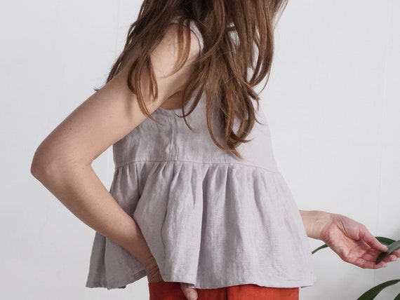 Boho linen top. Linen crop top. Linen ruffle top. Summer crop top. Empire waist linen top. Beach linen top. Frilly top. Women crop top- DIOS
