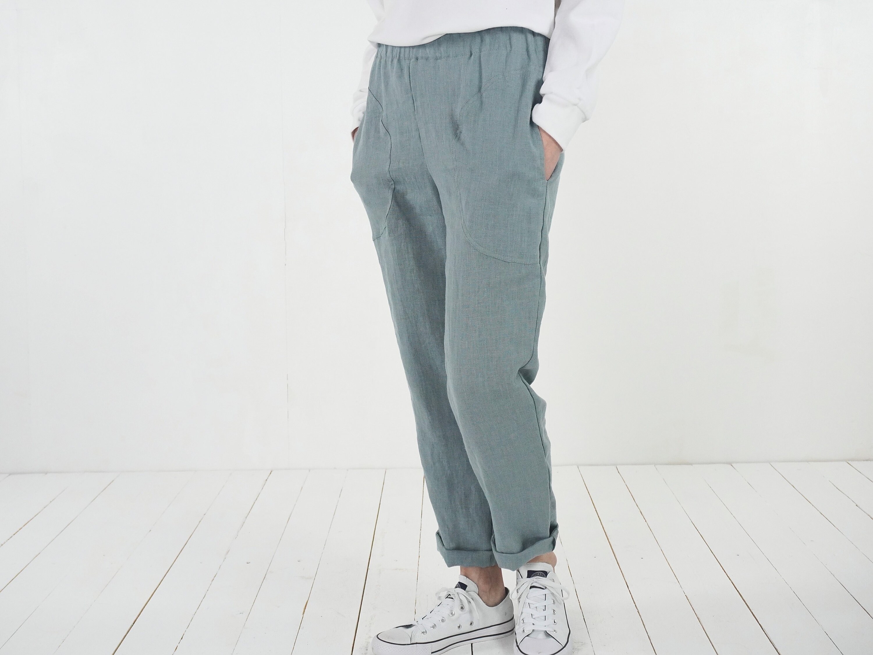 subdued linen trousers