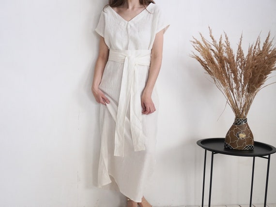 ヌキテパ　Heavy Linen V Neck Dress Long Linen Oversized Dress With Belt. Linen V-neck Dress