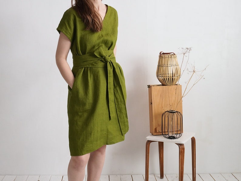 Linen oversized dress with belt. Linen v-neck dress. Loose linen dress. Women dress with belt. Oversize linen dress. Elegant Dress PARAGUAY image 2