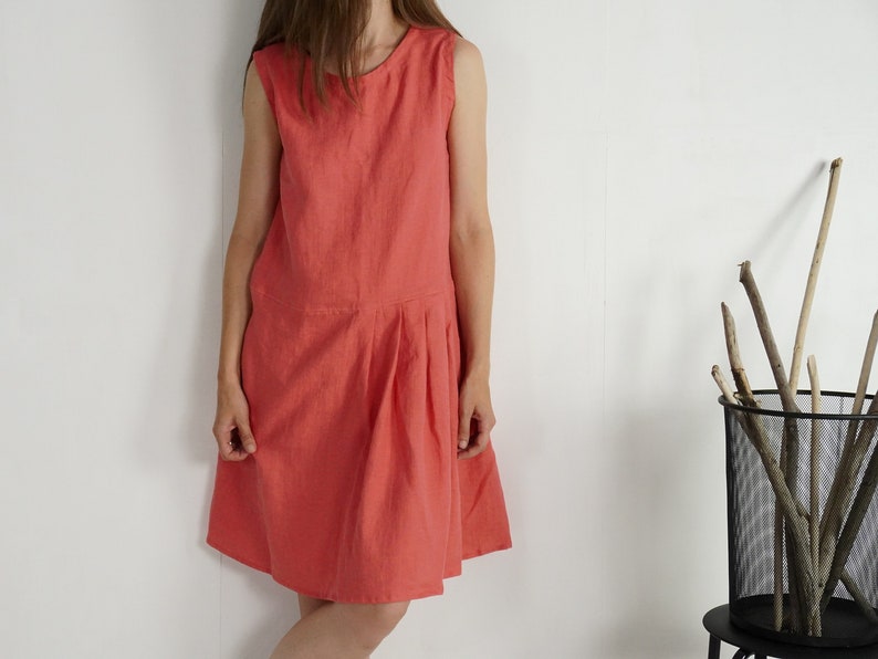 Asymmetrical linen dress. Linen clothing. Summer midi dress. Asymmetrical dress. Sleeveless linen dress. Natural ruffle dress MADREDE zdjęcie 8