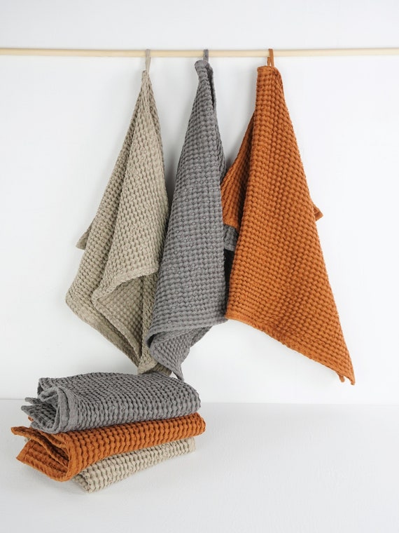 WAFFLE KNIT KITCHEN TOWEL (SET OF 3) - Gray / Tan