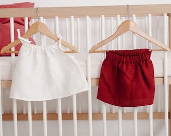 Vestitini di lino per bambina. Completo di lino per neonata. Top e gonna di lino per bambina piccola. Completo estivo per neonata. Completo di lino per bambini. Abbigliamento biologico per neonati.