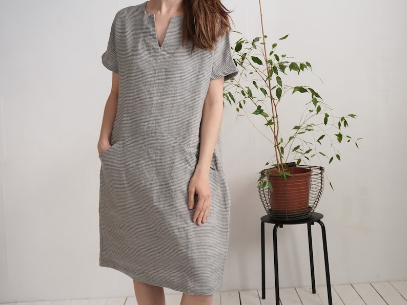 Linen midi dress. Linen dress. Washed linen dress. Soft linen V-neck dress. Washed linen dress with pockets. Linen natural dress INDUS image 2