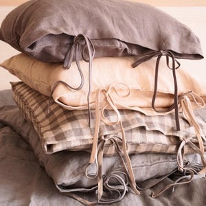 Linen pillowcase with ties. Washed bow tie pillow cover.  Linen pillow case. Softened linen pillowcase. King, Queen linen pillowcase.