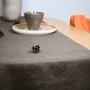 Linen table runner. Stonewashed linen table runner. Soft linen runner. Table linens. Natural table decor. Stonewashed linen wedding runner.