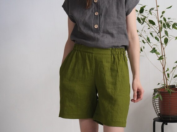 En solde Pr t exp dier tailles XS S. Short en lin forte