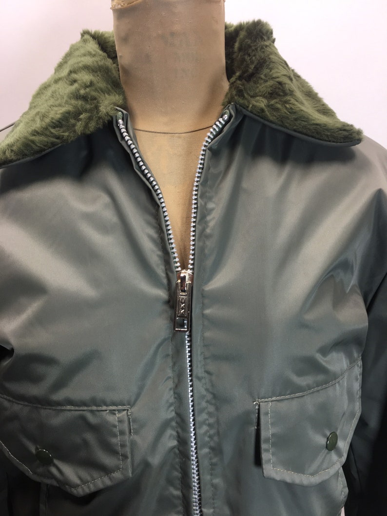 Cool 70s nylon bomber jacket