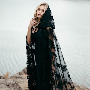 Black lace cape halloween sales