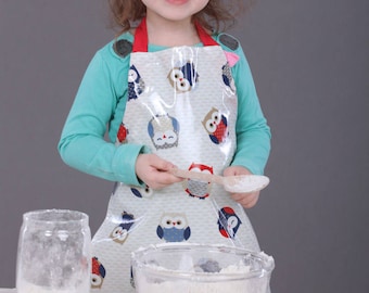 Kids PVC Apron - Toddler Craft Apron - Plastic Apron for Kids - Apron for Girls - Christmas Apron - Gift for Children - Wipe Clean Apron