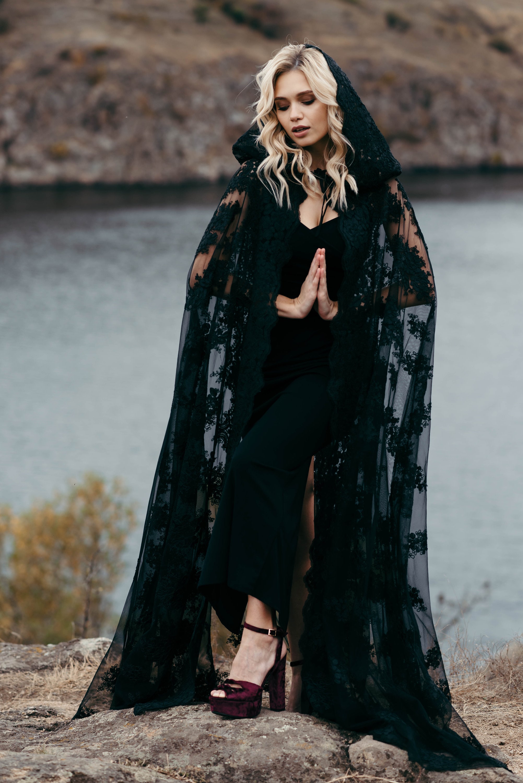 Black Lace Cape - Black Veil - Hooded Black Cape - Halloween Cape - Halloween Outfit - Gothic Wedding - Noir Wedding - Black Lace Veil