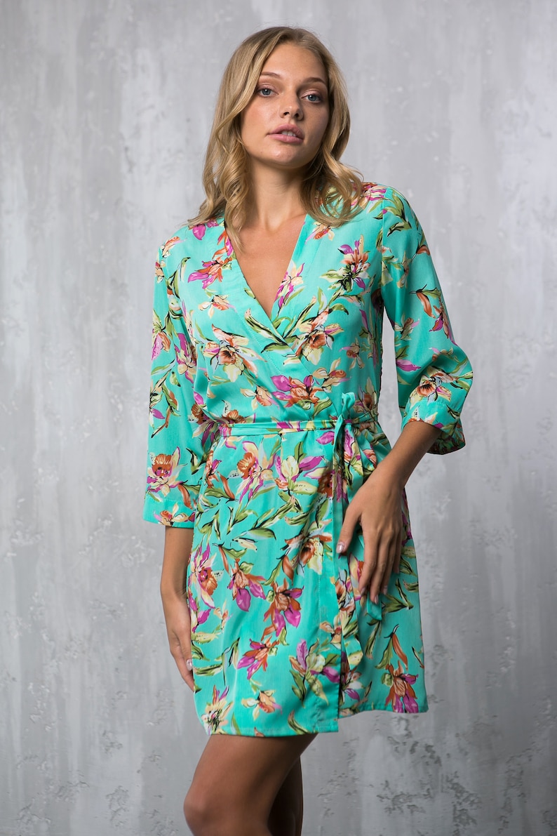 floral bridesmaid robe