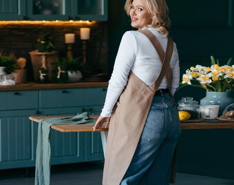 Beige Apron with Pockets – No Tie Cross-Back Smock – Japanese Style Apron for Florists, Bakers, Gardeners – Gift for Makers