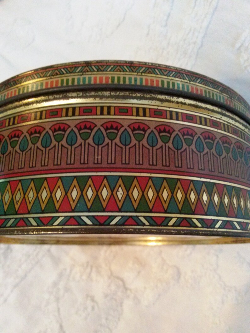 art deco cleopatra tin biscuit tin sunshine fruit cake loose wiles egyptian revival