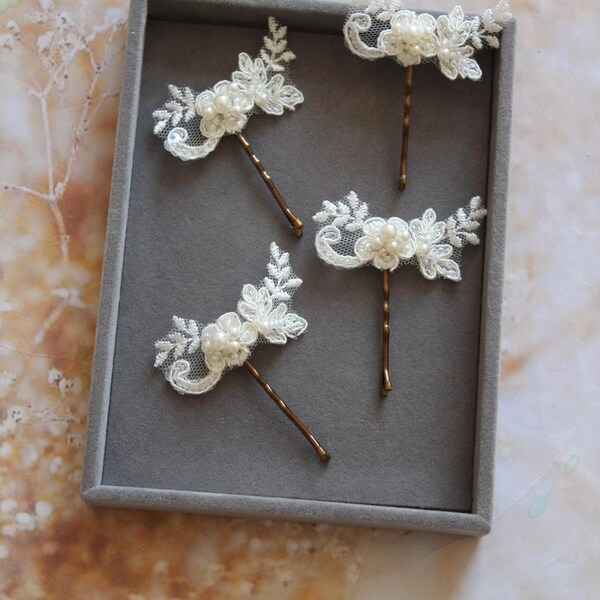 Lace Bridal Hair Pins, Pearl Wedding Hairpiece-Ivory Or White // MELISSA