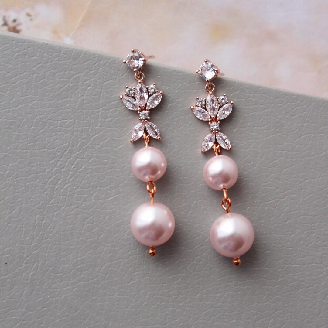 Vintage Style Pink Blush Pearl Jewelry Set - Necklace, Bracelet & Earrings For Brides 2 thumbnail image