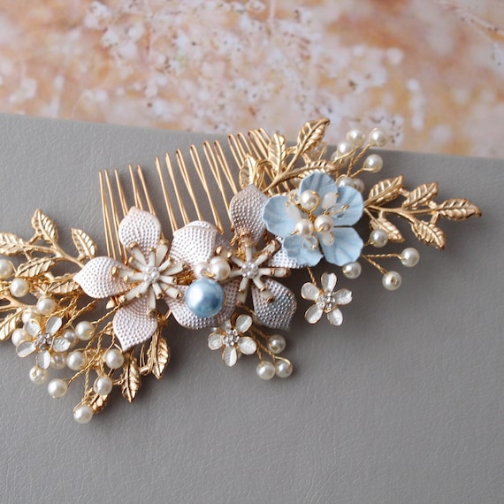 Gold Floral Bridal Hair Comb With Blue Pearls – Wedding  display picture 3