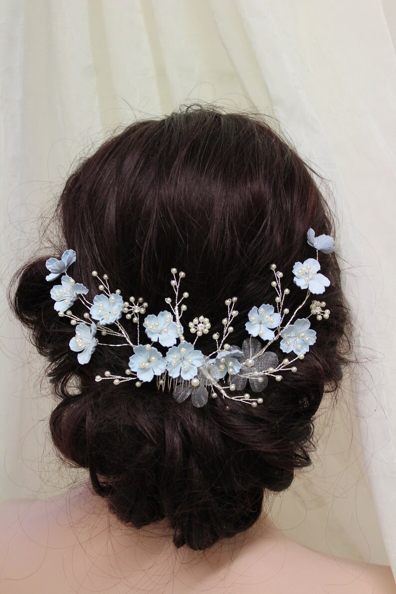 wedding hair piece silver wedding headpiece wedding hair comb Something Blue Bridal hair comb Bridal hair vine blue hair accessory UK