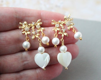 AGNES// Gold Bridal Earring Freshwater Pearl drop earrings Boho Wedding jewelry Heart Bridal Jewelry Floral Wedding earrings Gold Leaf Studs