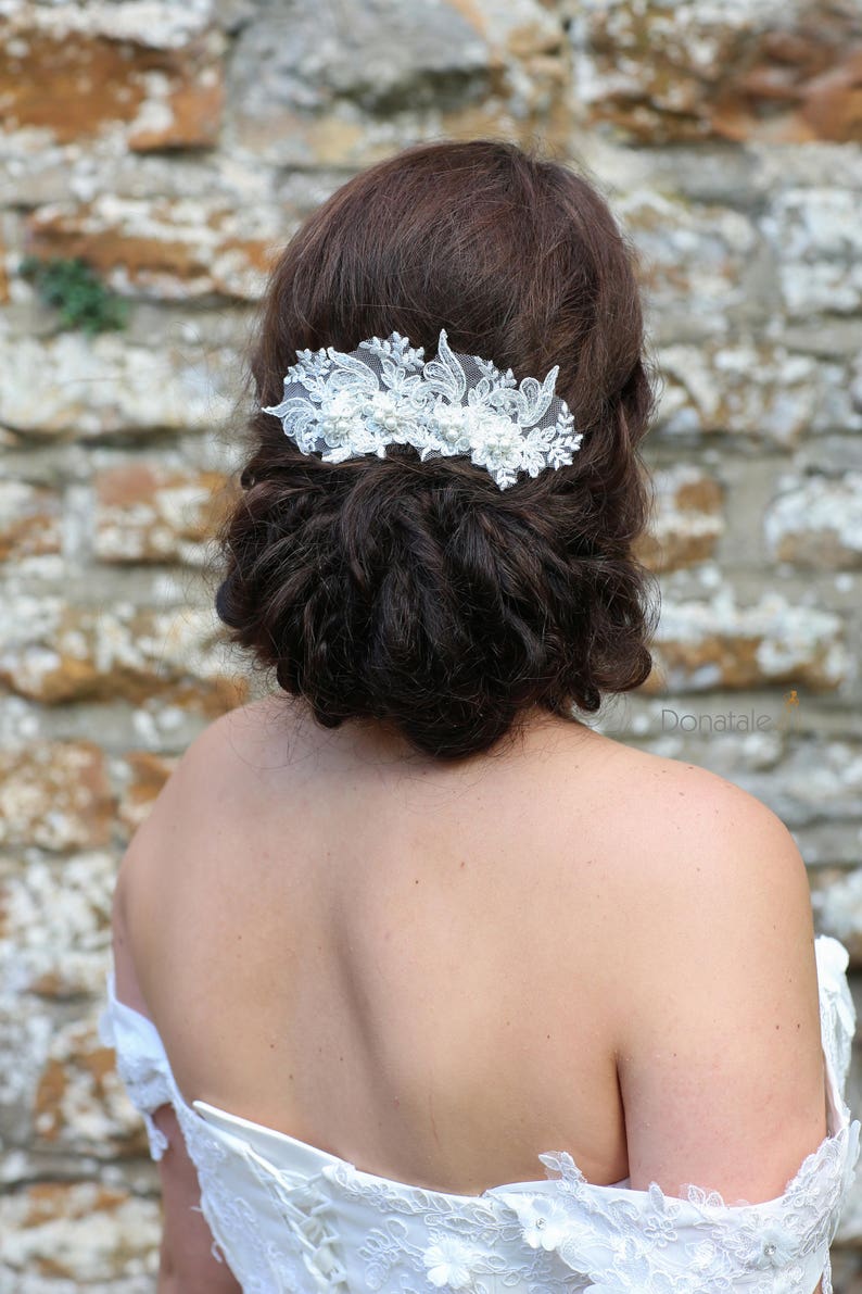 Lace Bridal hair comb Wedding hair comb Bridal headpiece Etsy