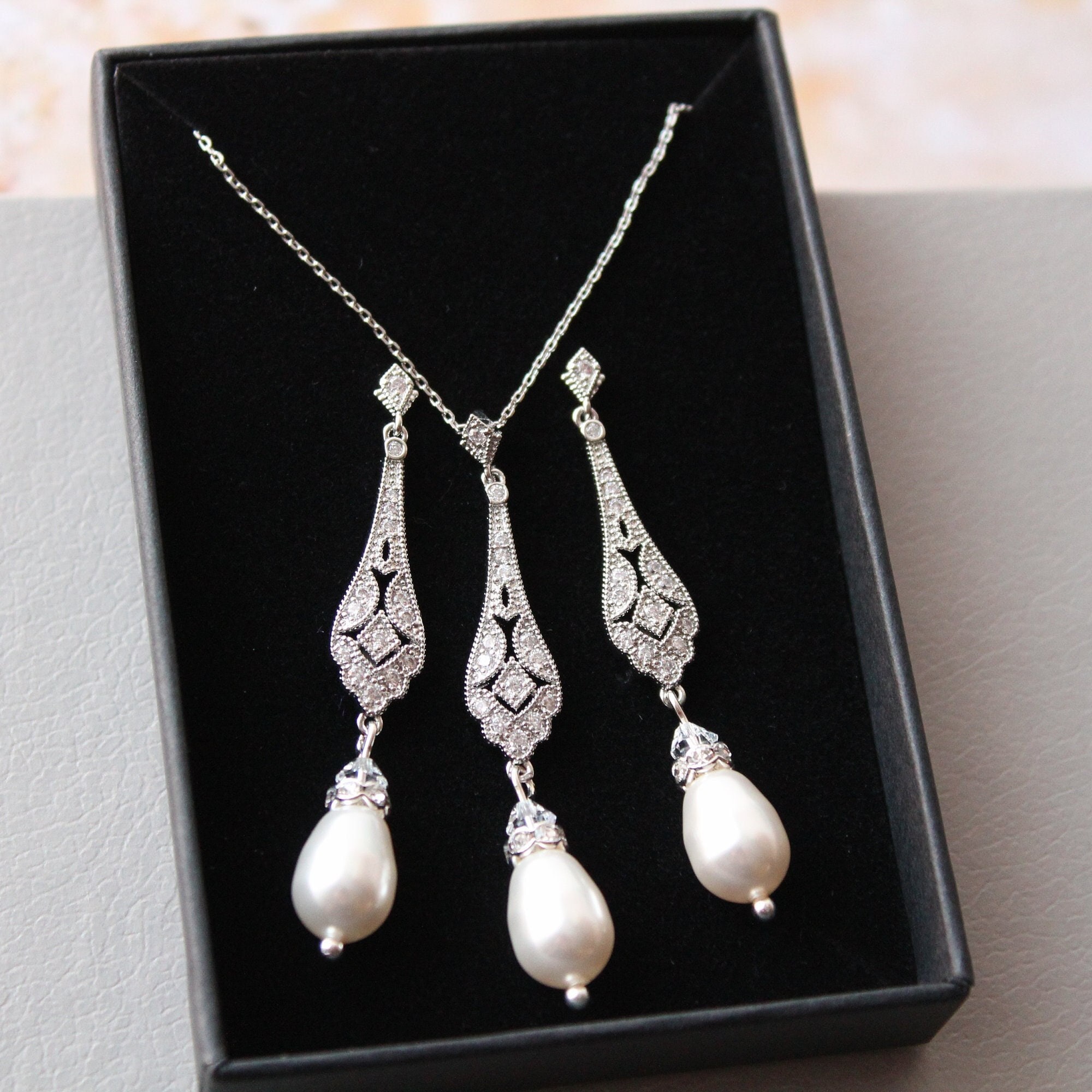 Art Deco Pearl Jewelry Set