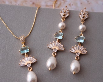 ELIZABETH //Gold Light Blue Bridal Necklace and Earrings With pearls For Bride Vintage Wedding Earrings Pearl Drop Wedding Jewelry set gift