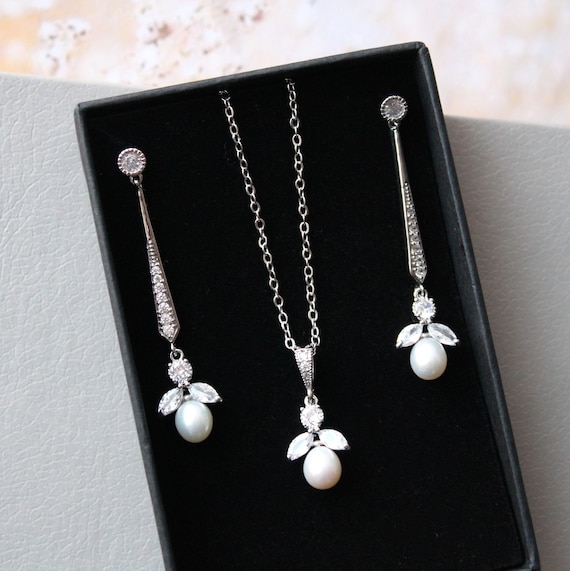 JILL // Vintage Style Bridal Necklace And Earrings Wedding earrings Pearl Drop Earrings Wedding Jewelry set Freshwater Dangle Pearl Jewelry