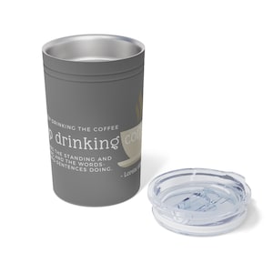 No puedo dejar de beber el vaso de café