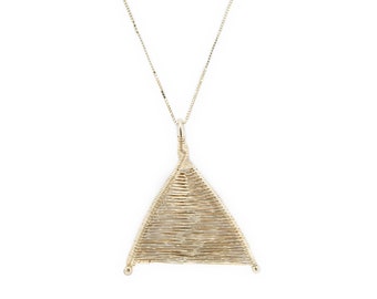 Delu - 14k Gold Wishbone Necklace (with Chain)