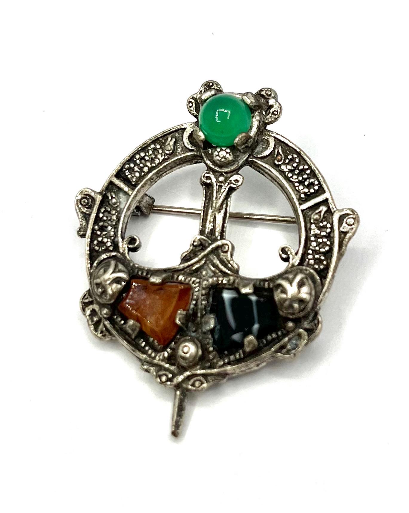 Miracle brooch - Etsy 日本