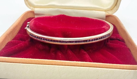 Elegant Sterling Silver Bangle with Ruby-Colored … - image 1
