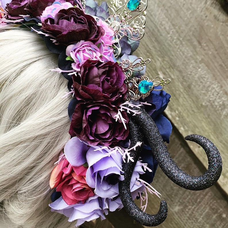 Dark Devil Horned Headdress