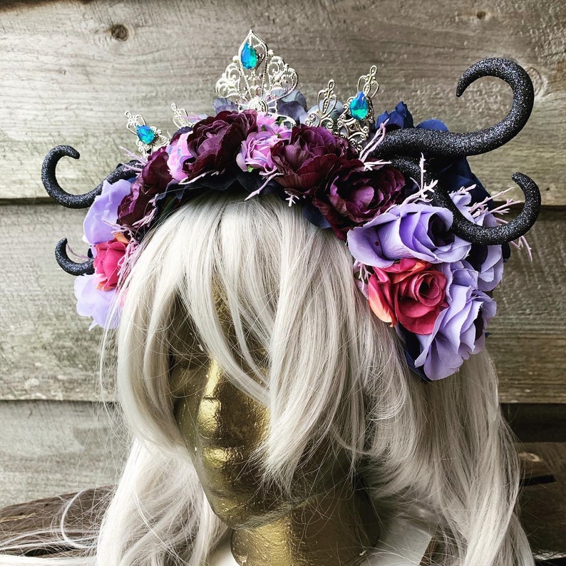Dark Devil Horned Headdress
