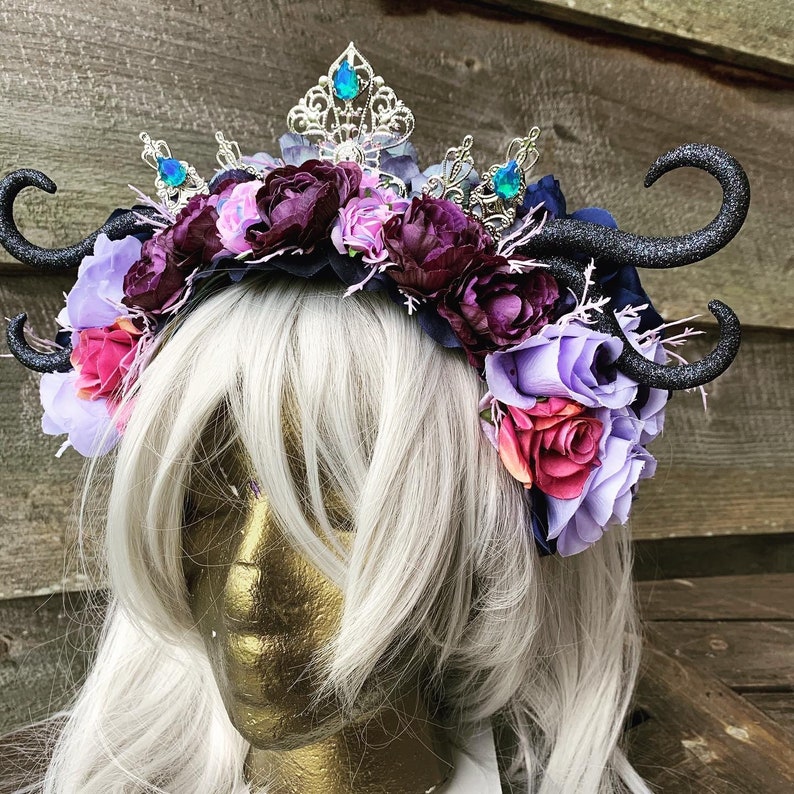 Dark Devil Horned Headdress