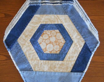 Set of 4 Wood Rocks Hexagon Placemats