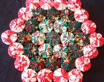 Christmas or Not Yoyo trivet